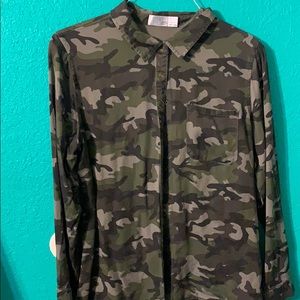 Camouflage button up